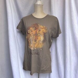 DISNEY Lion King Tee‎ size M